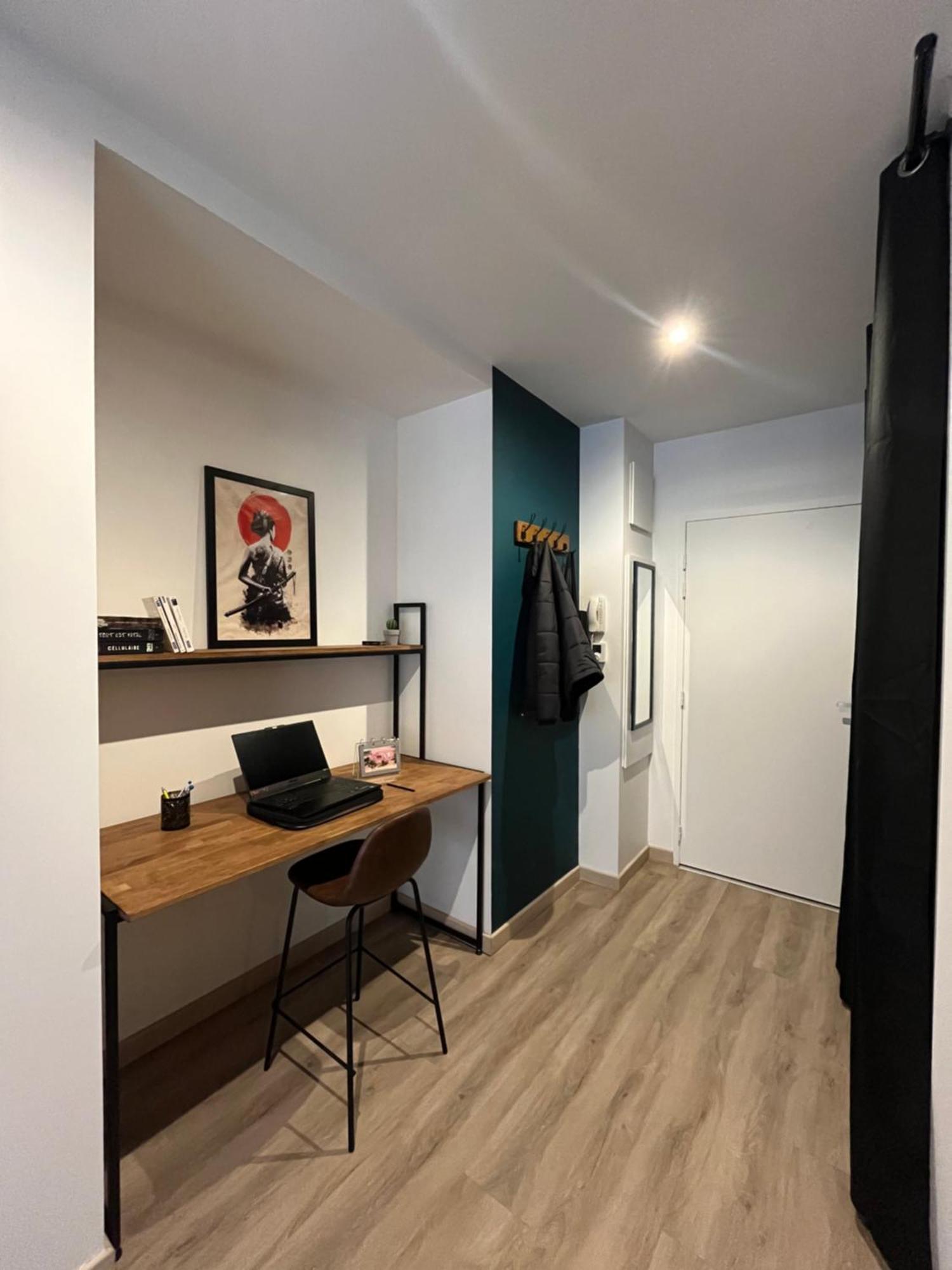 Plein Centre - Astoria Appartement